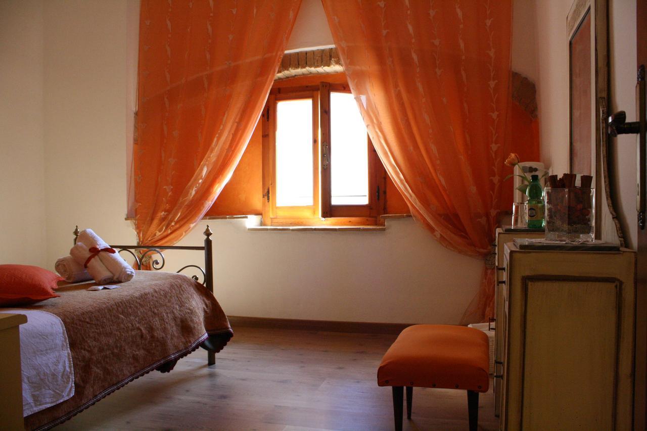 Alla Corte Di Carla Borgo San Lorenzo Bagian luar foto